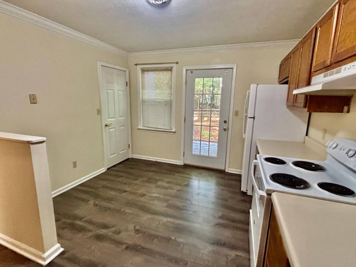 Apartment for rent at 108 110 Raleigh St, Williamsburg, VA 23185
