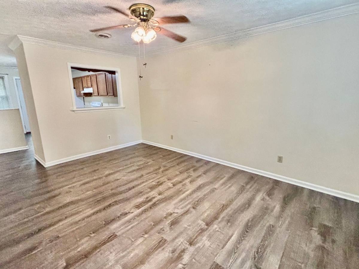 Apartment for rent at 108 110 Raleigh St, Williamsburg, VA 23185
