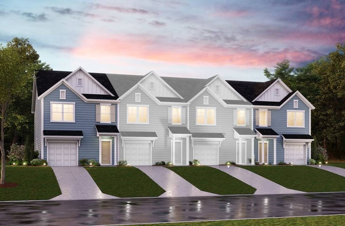 Townhouse for rent at 102 Benelli Dr, Pooler, GA 31322