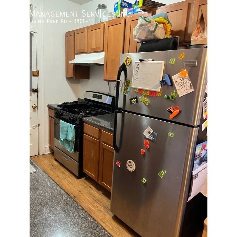 Apartment for rent at 3808 W Irving Park Rd #11, Chicago, IL 60618