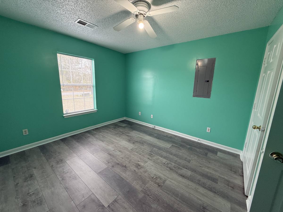 Townhouse for rent at 109 Drew Circle, Brunswick, GA 31525
