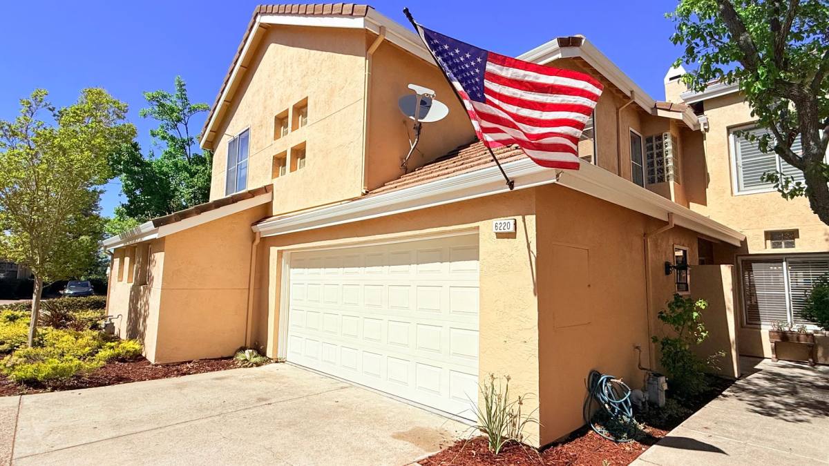Townhouse for rent at 6220 Lakeview Circle, San Ramon, CA 94582