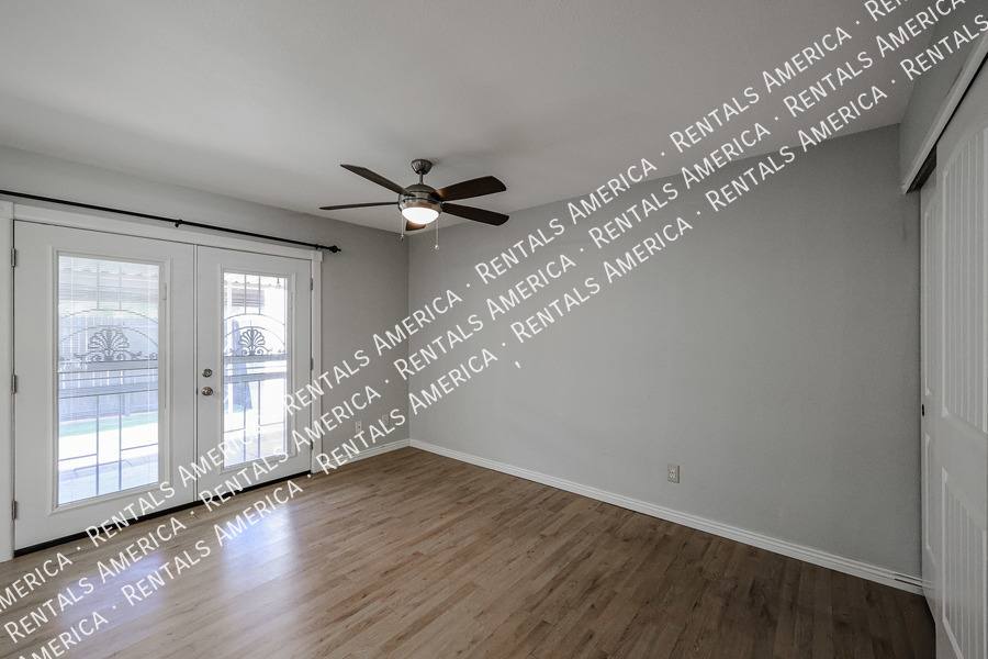 Townhouse for rent at 1052 S San Jose #2, Mesa, AZ 85202