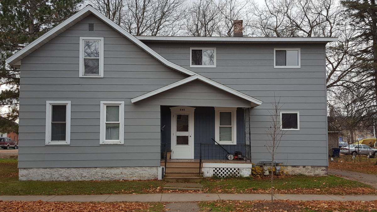 Apartment for rent at 507 Humboldt Ave, Wausau, WI 54403