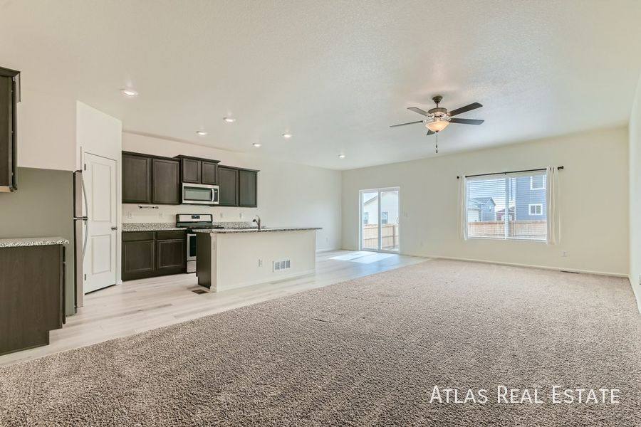 House for rent at 987 Cascade Falls St, Windsor, CO 80550