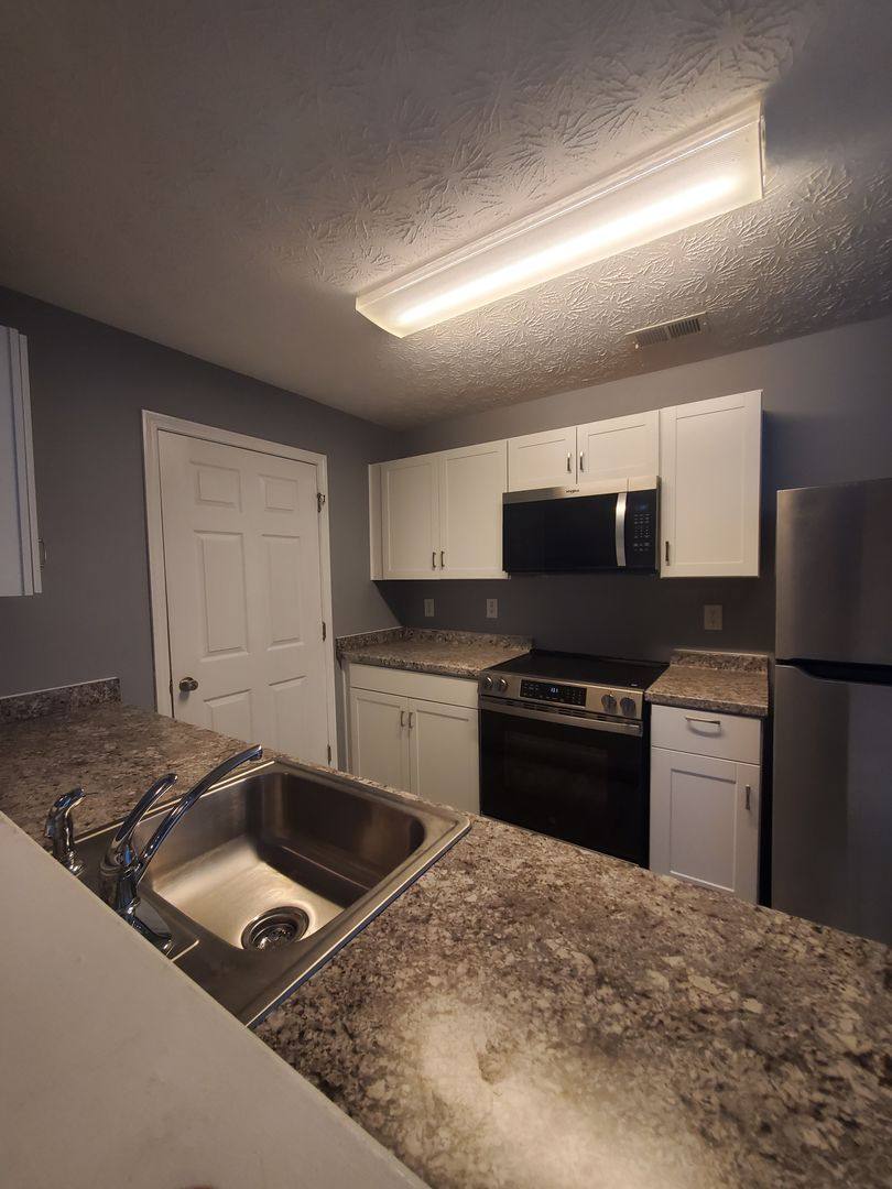 Condo for rent at 17301 Waldrop Cove, Decatur, GA 30034