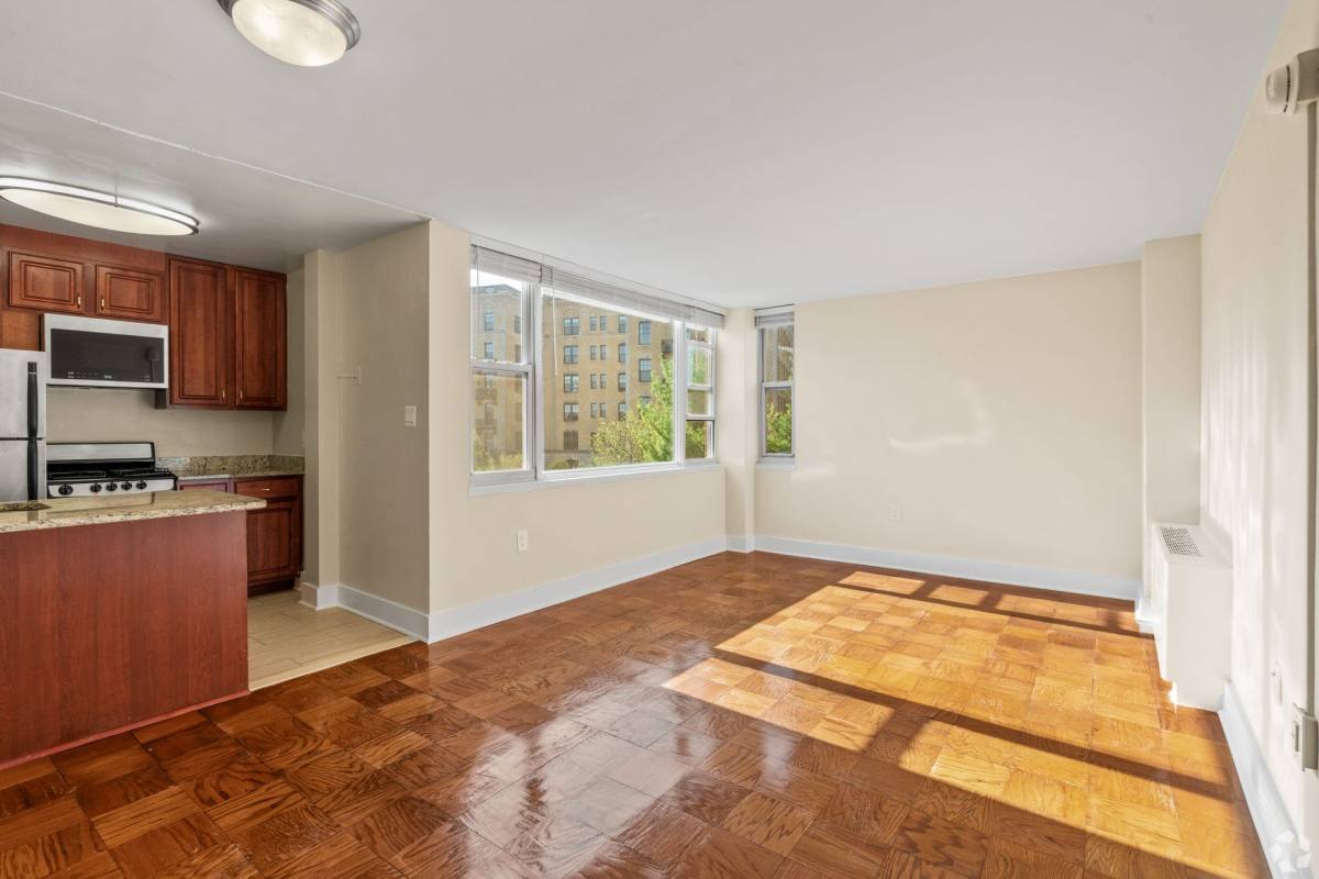 Apartment for rent at 1845 Summit Place NW, Washington, DC 20009