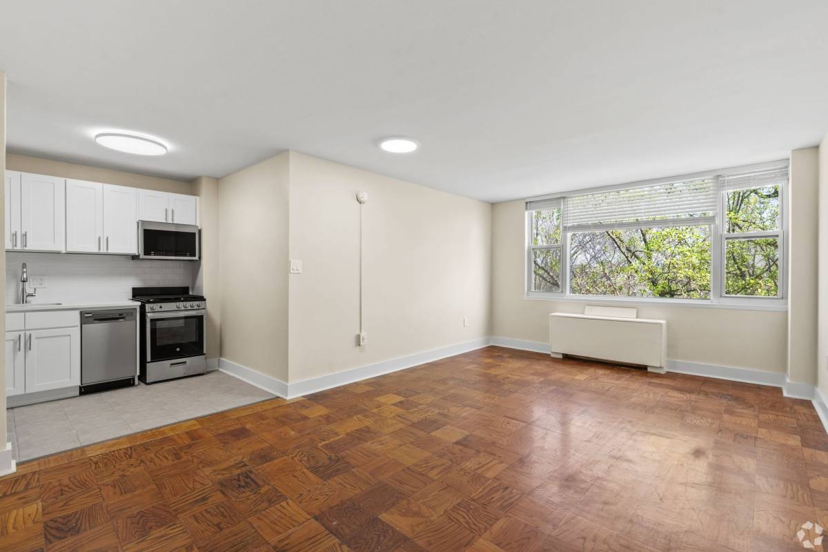 Apartment for rent at 1845 Summit Place NW, Washington, DC 20009