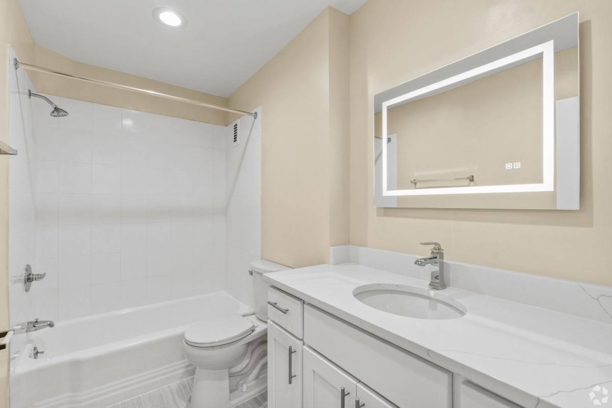 Apartment for rent at 1845 Summit Place NW, Washington, DC 20009