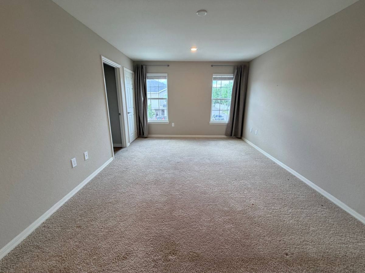 Townhouse for rent at 2738 Idyll Lakes Circle, Plant City, FL 33566