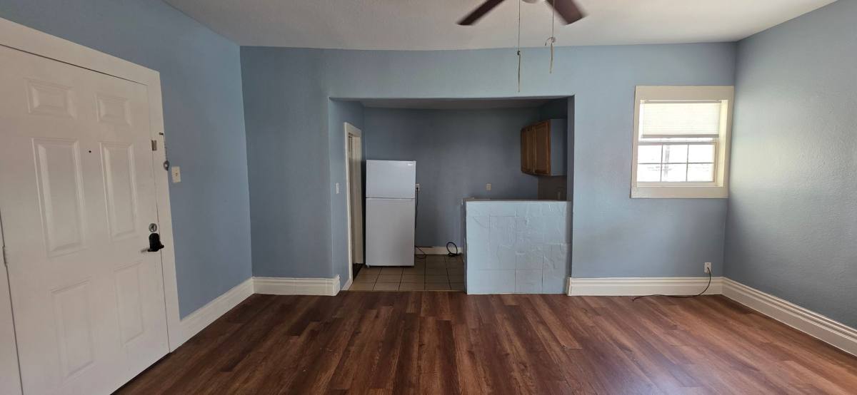 Apartment for rent at 1408 Strand, Galveston, TX 77550