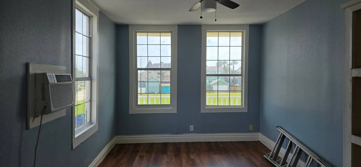Apartment for rent at 1408 Strand, Galveston, TX 77550