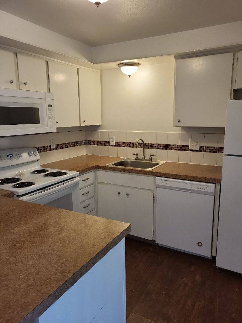 Apartment for rent at 2815 E 19 St, Vancouver, WA 98661