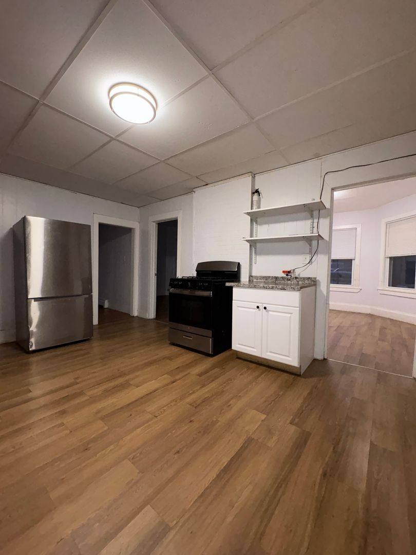 Apartment for rent at 58-60 Temple St, Lowell, MA 01851