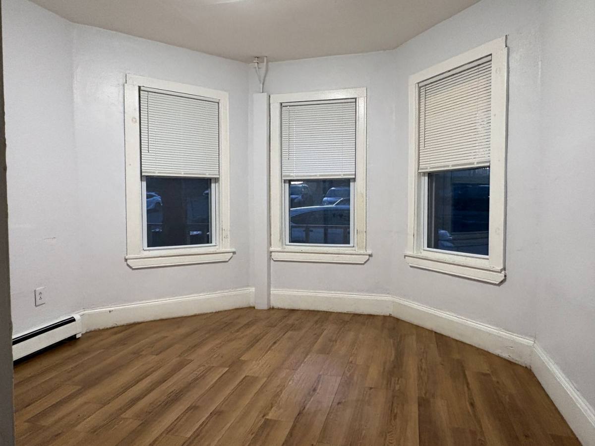 Apartment for rent at 58-60 Temple St, Lowell, MA 01851