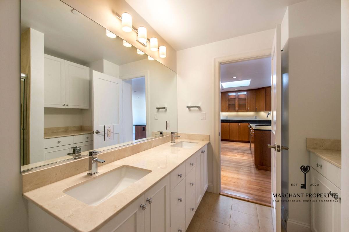Apartment for rent at 1441 Beacon St #614, Brookline, MA 02446