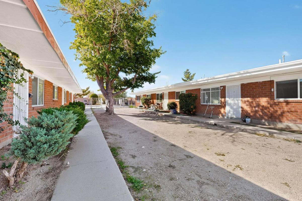 Apartment for rent at 536 Cardenas Dr SE, Albuquerque, NM 87108