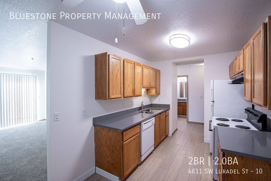 Apartment for rent at 4611 SW Luradel St #10, Portland, OR 97219