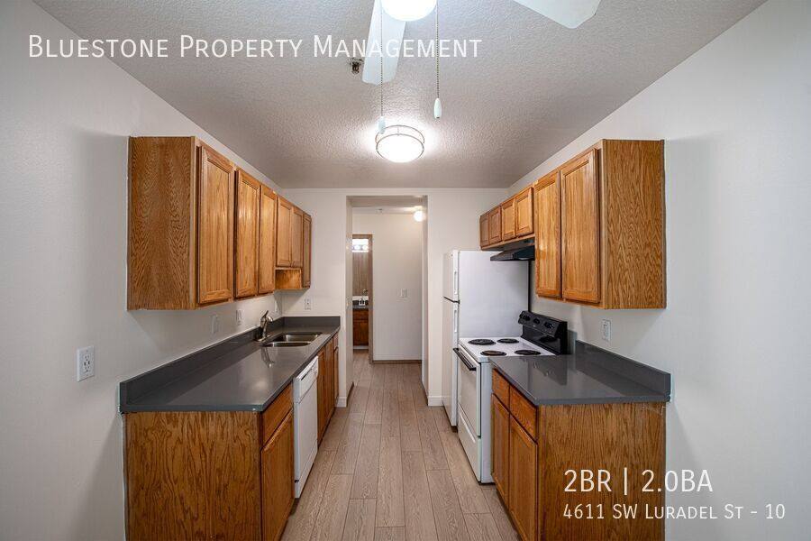 Apartment for rent at 4611 SW Luradel St #10, Portland, OR 97219