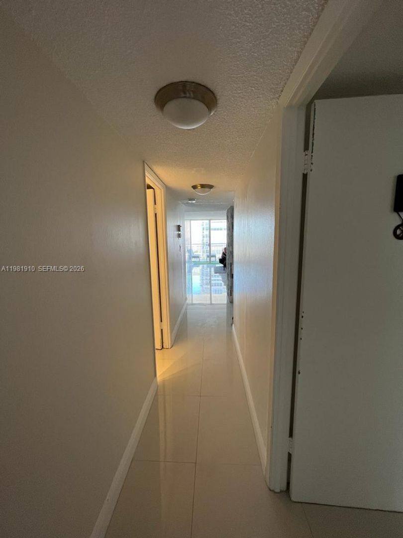 Apartment for rent at 18061 Biscayne Blvd, North Miami Beach, FL 33160