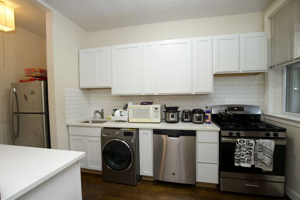 Apartment for rent at 945 45 Judson #3, Evanston, IL 60202
