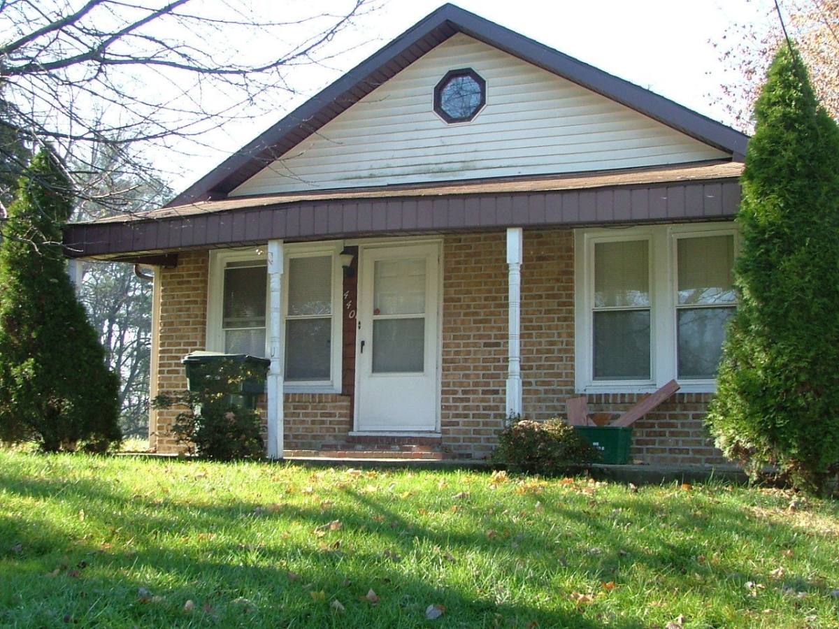 House for rent at 440 N Earl, Shippensburg, PA 17257