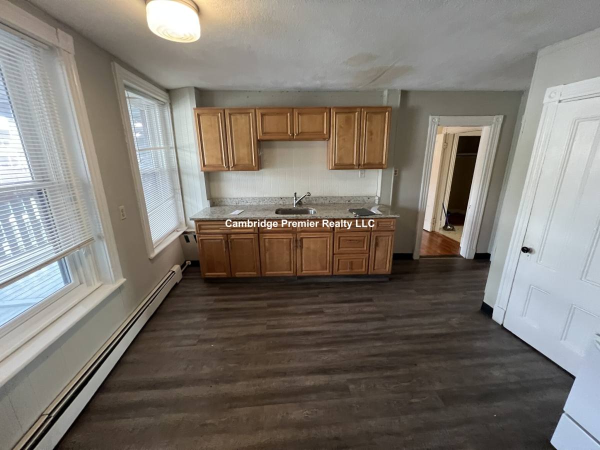 Apartment for rent at 1 Playstead Rd #5, Medford, MA 02155