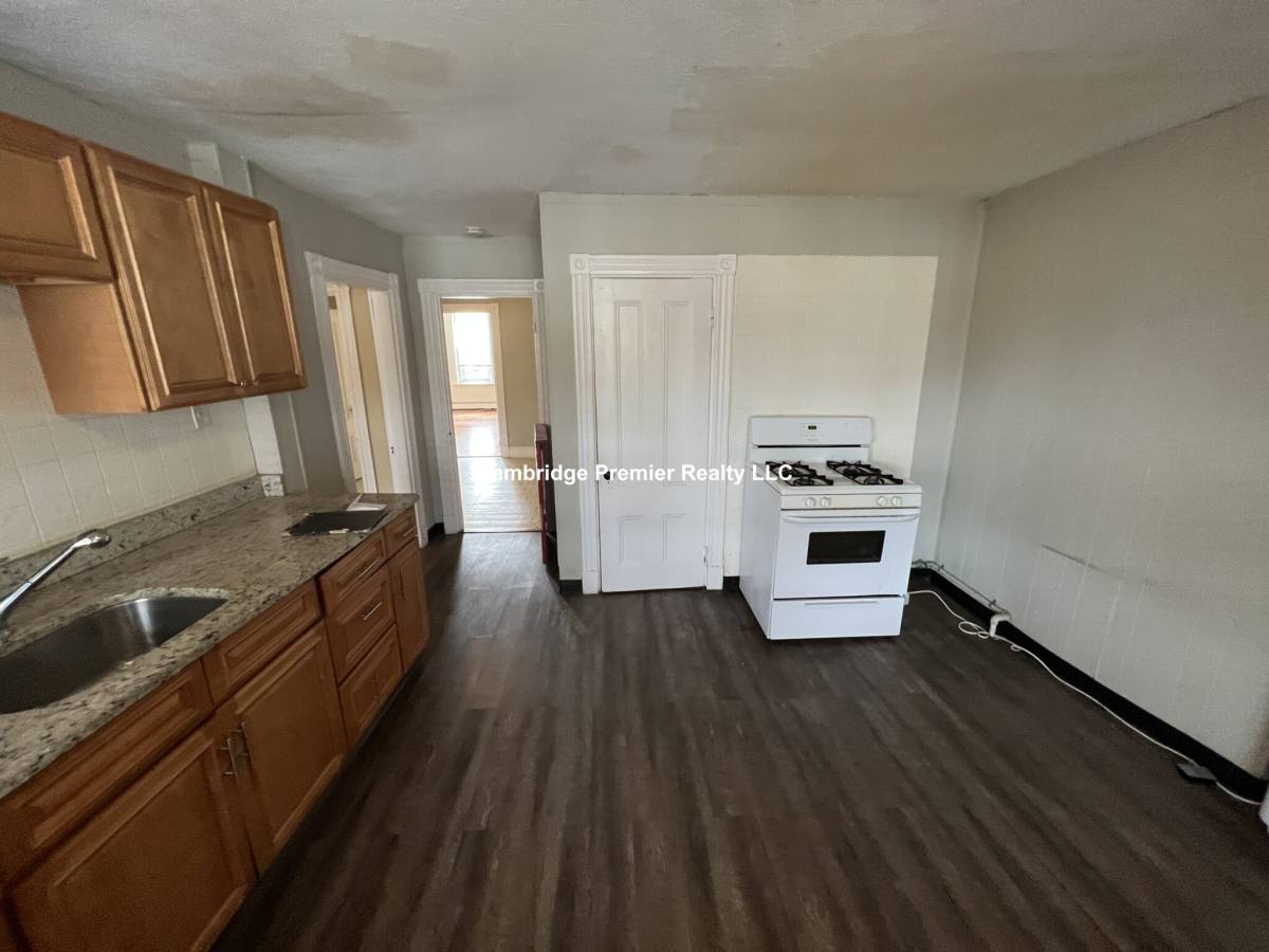 Apartment for rent at 1 Playstead Rd #5, Medford, MA 02155