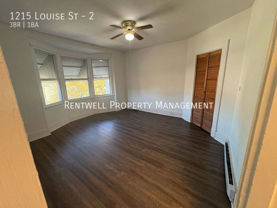 Apartment for rent at 1215 Louise St #2, Homestead, PA 15120