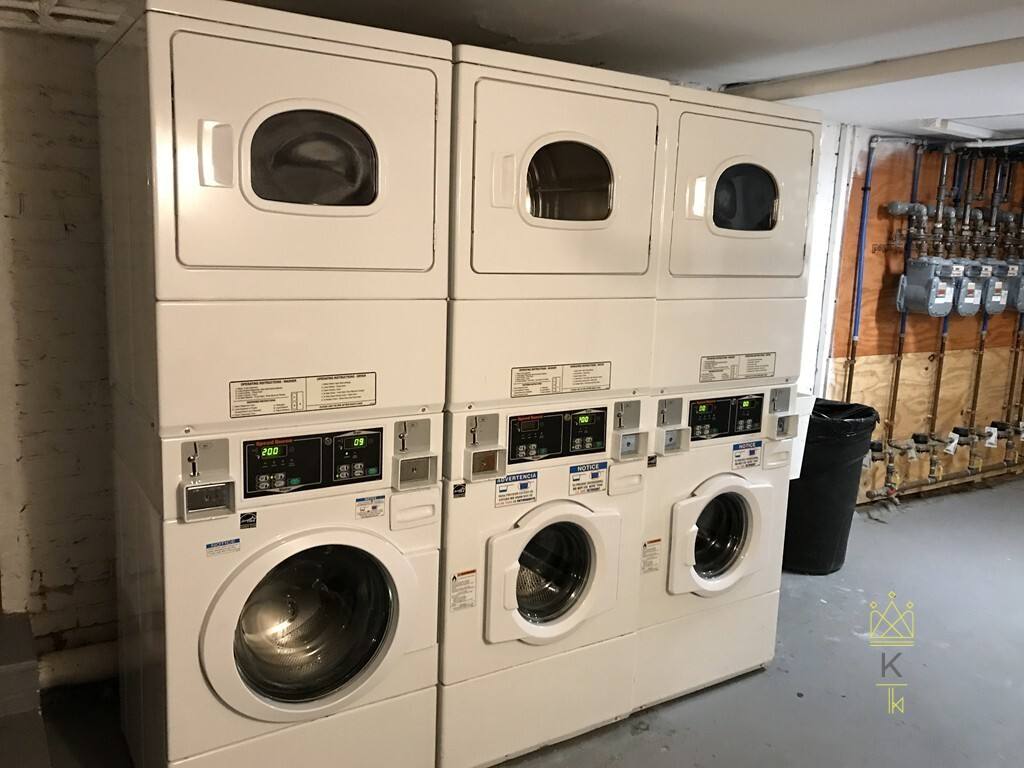 Apartment for rent at 672 Washington St #A, Brookline, MA 02446