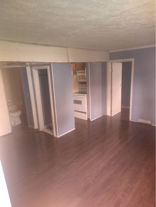 Apartment for rent at 1532 Woodland Ave NW #2, Canton, OH 44703