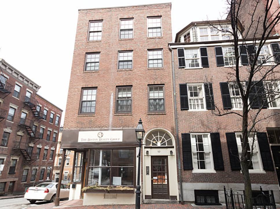 Apartment for rent at 89 Myrtle #2, Boston, MA 02114