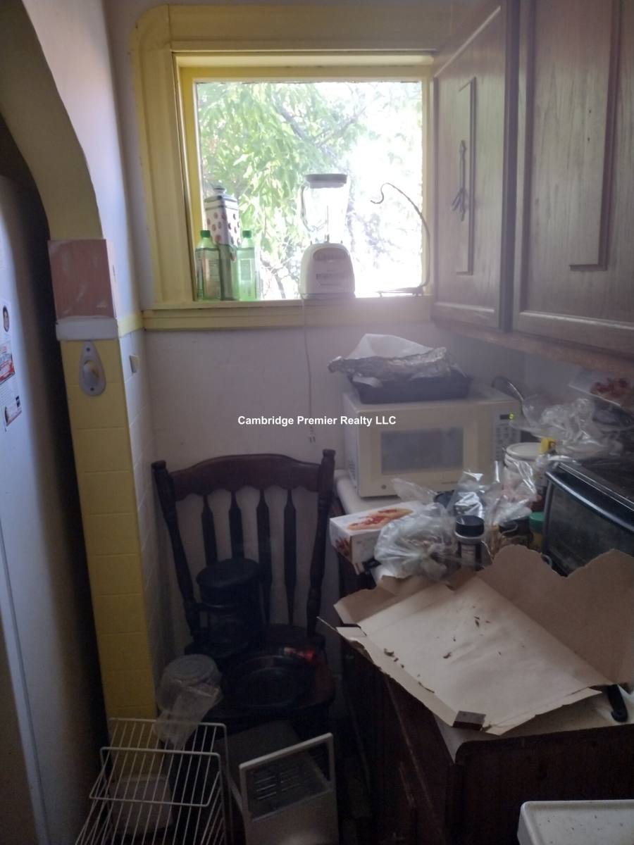 Apartment for rent at 41 Main St #6, Somerville, MA 02145