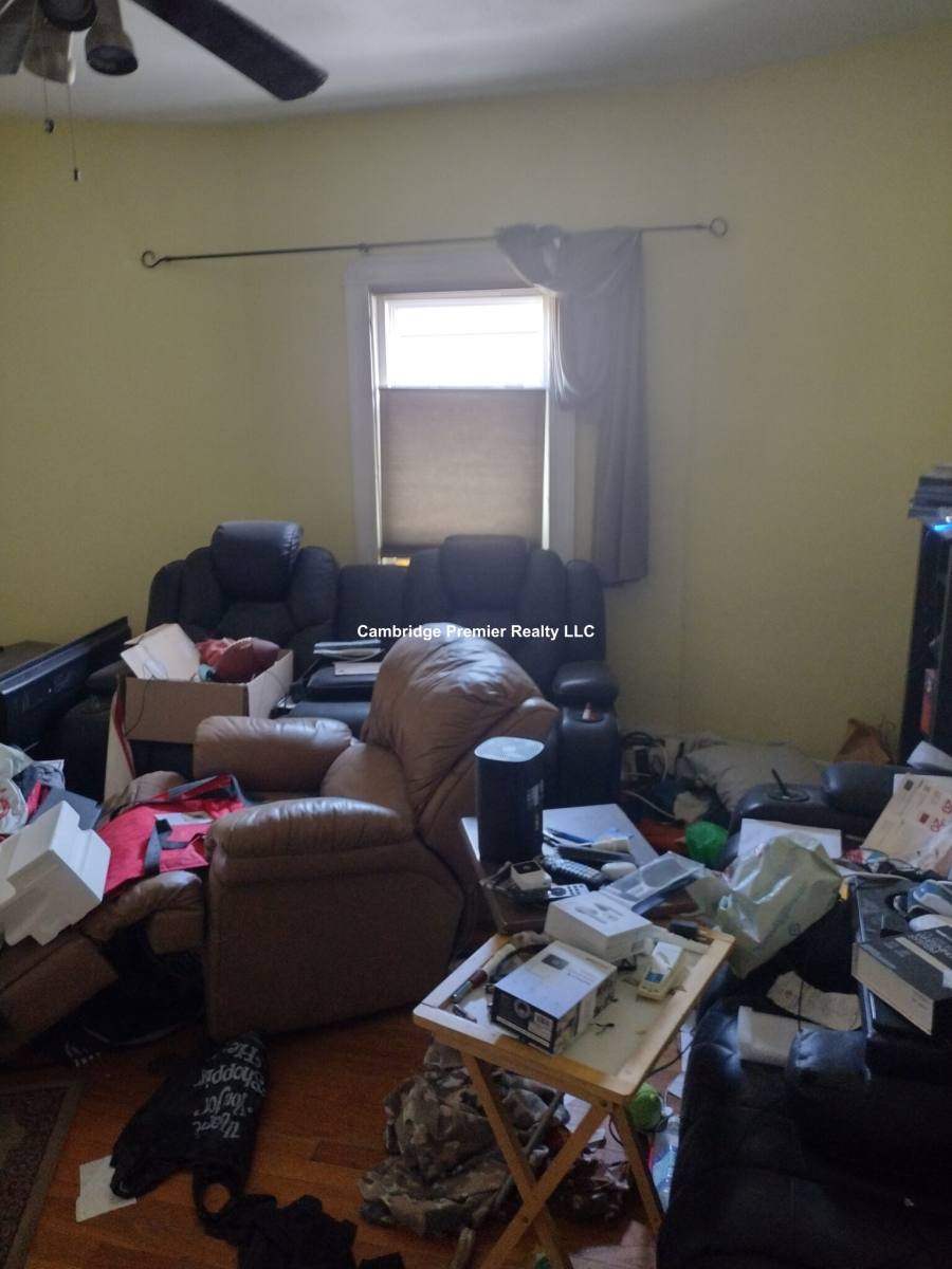 Apartment for rent at 41 Main St #6, Somerville, MA 02145