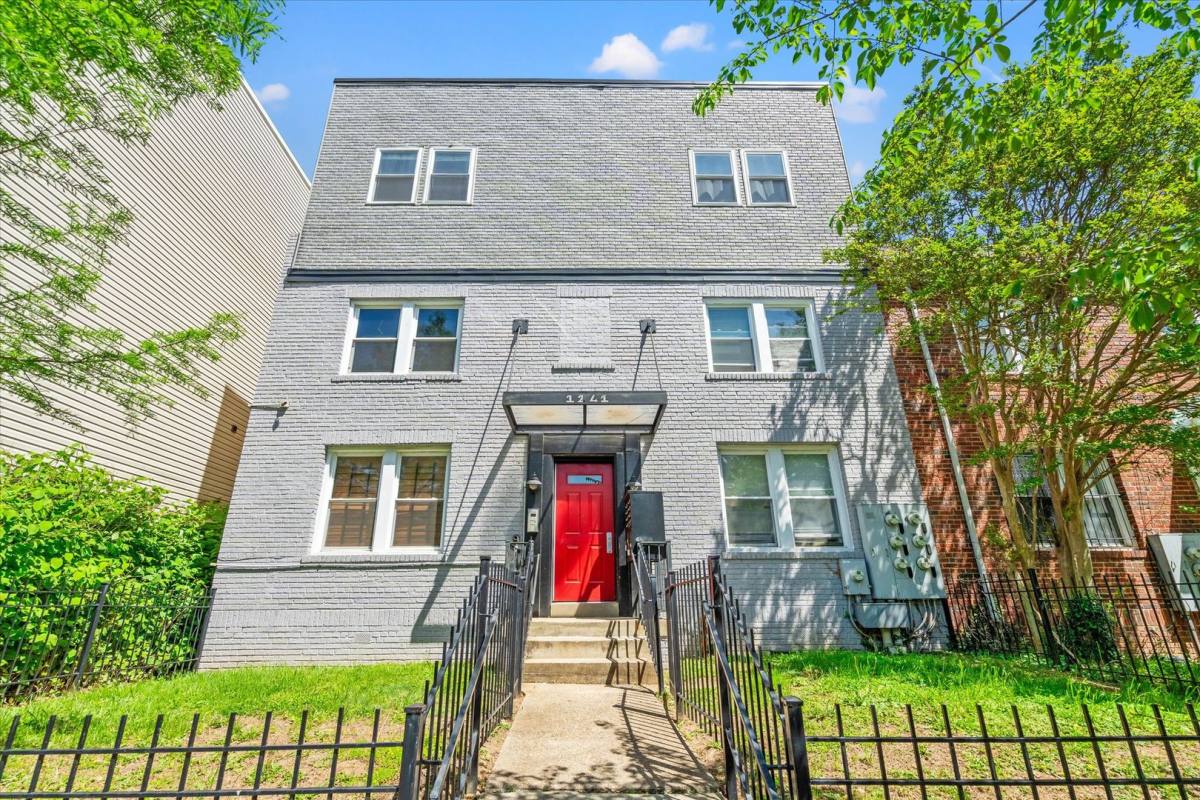 Condo for rent at 1241 18th St NE #5, Washington, DC 20002