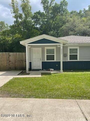 Apartment for rent at 2222 Thomas Court, Jacksonville, FL 32207