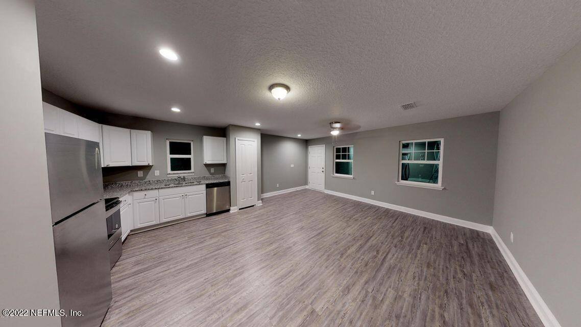 Apartment for rent at 2222 Thomas Court, Jacksonville, FL 32207