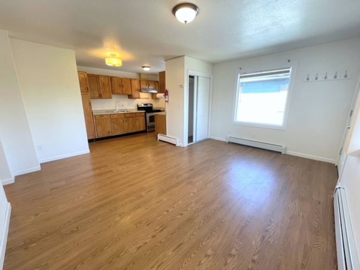 Apartment for rent at 541 Irwin St, Anchorage, AK 99508