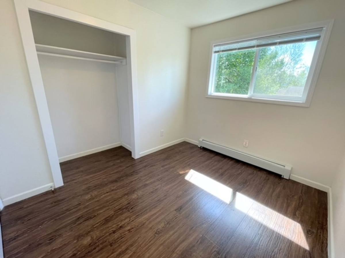 Apartment for rent at 541 Irwin St, Anchorage, AK 99508