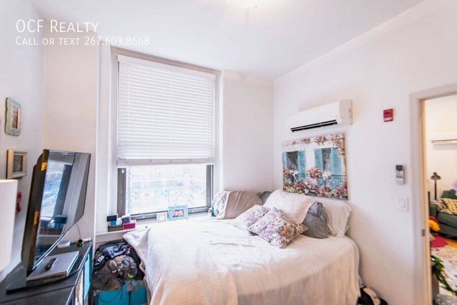 Apartment for rent at 427 Monroe St #403, Philadelphia, PA 19147