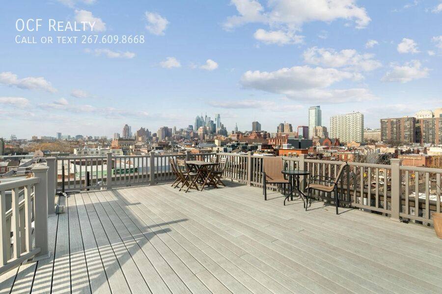 Apartment for rent at 427 Monroe St #403, Philadelphia, PA 19147