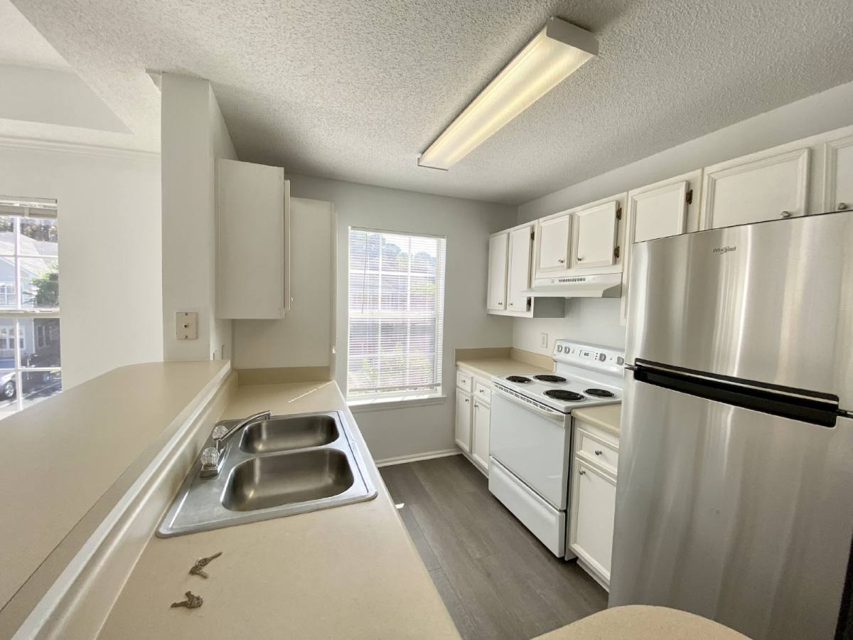 Apartment for rent at 50 Pebble Beach Cove #D220, Bluffton, SC 29910