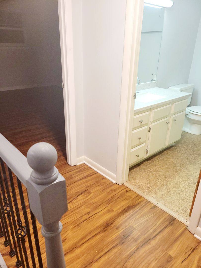 Apartment for rent at 1220 Knob Creek Rd, Johnson City, TN 37604