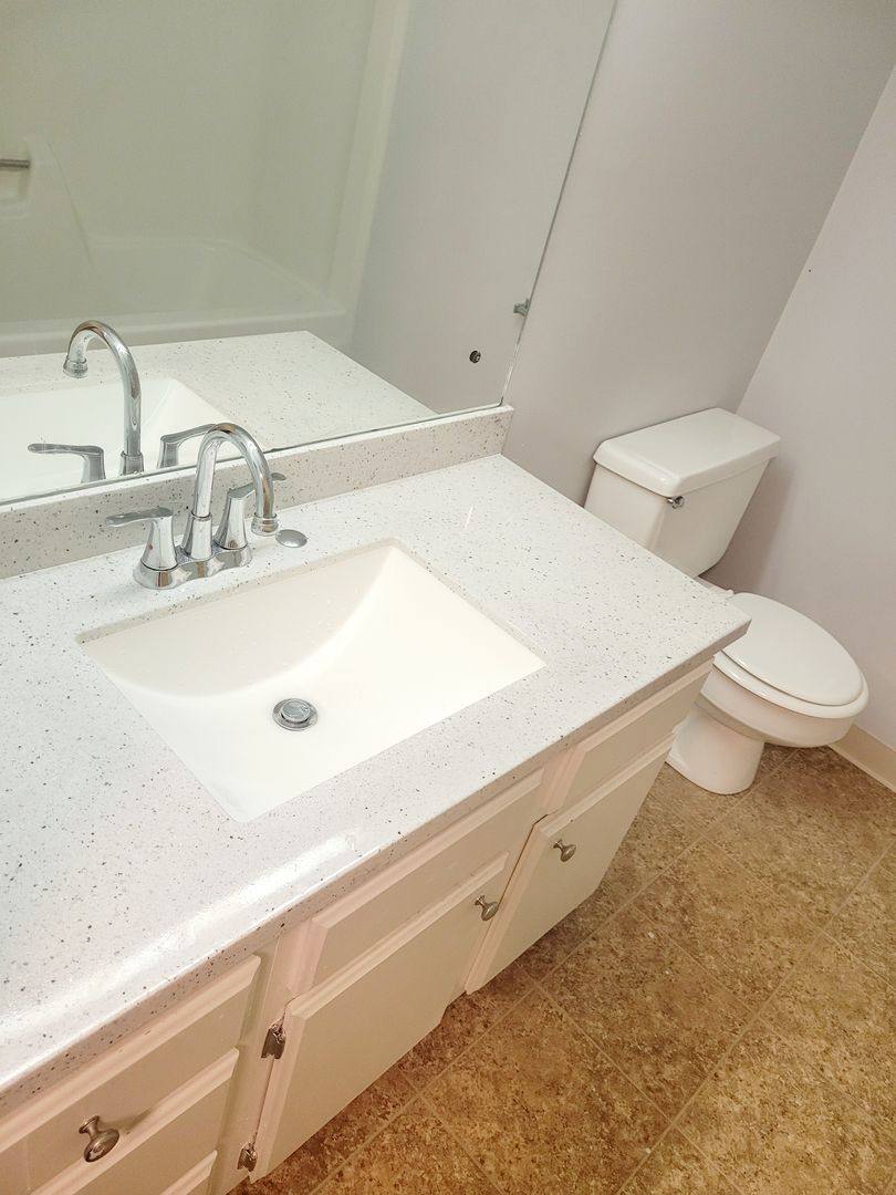 Apartment for rent at 1220 Knob Creek Rd, Johnson City, TN 37604