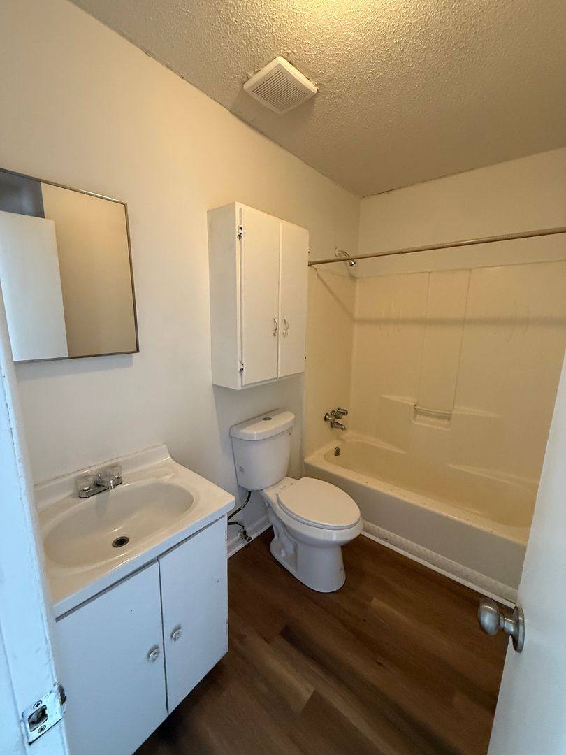 Apartment for rent at 1301 Stiles Ave, Savannah, GA 31415