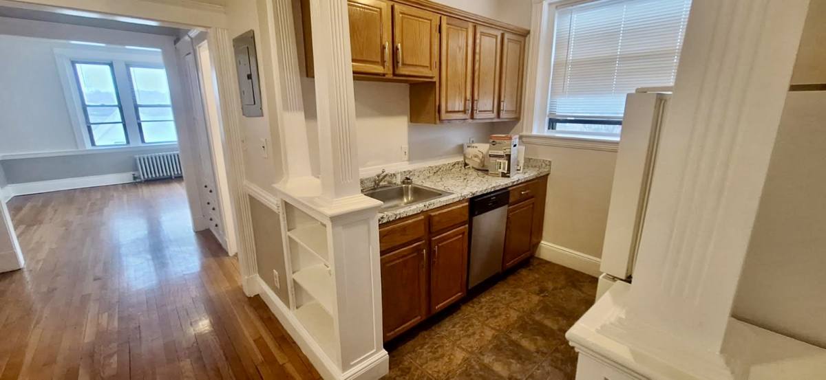 Apartment for rent at 55 Lincoln St #21, Malden, MA 02148