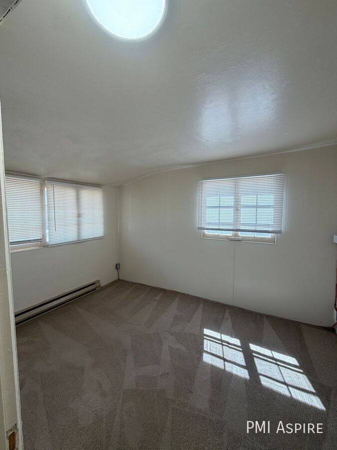 Apartment for rent at 1116 N Cleveland Ave, Loveland, CO 80538