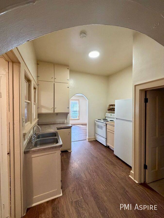 Apartment for rent at 1116 N Cleveland Ave, Loveland, CO 80538