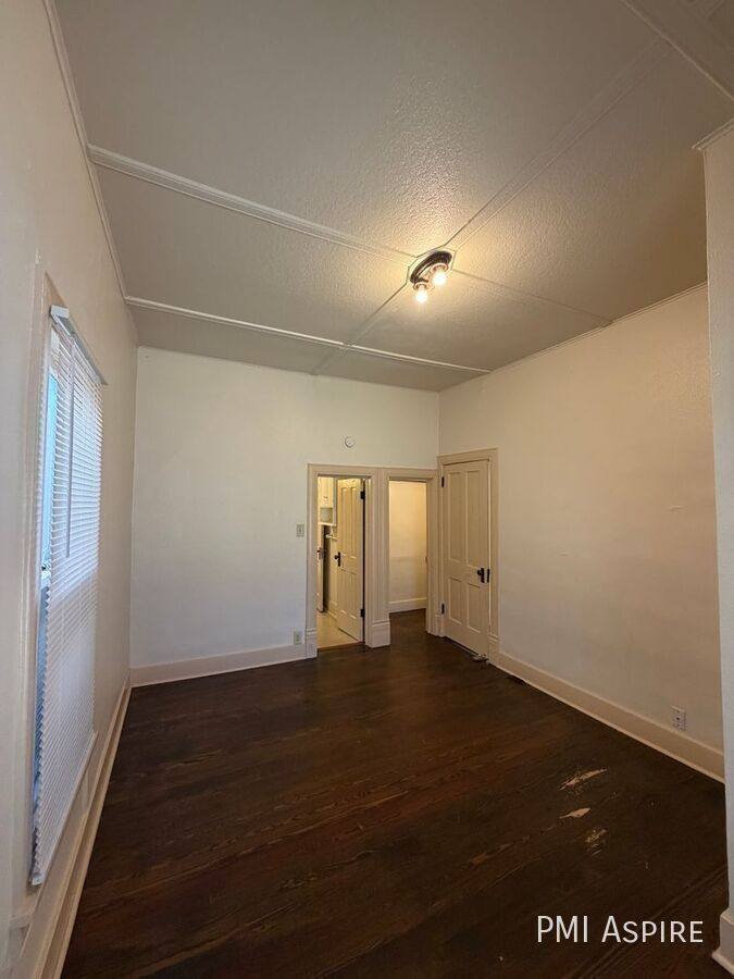 Apartment for rent at 1116 N Cleveland Ave, Loveland, CO 80538