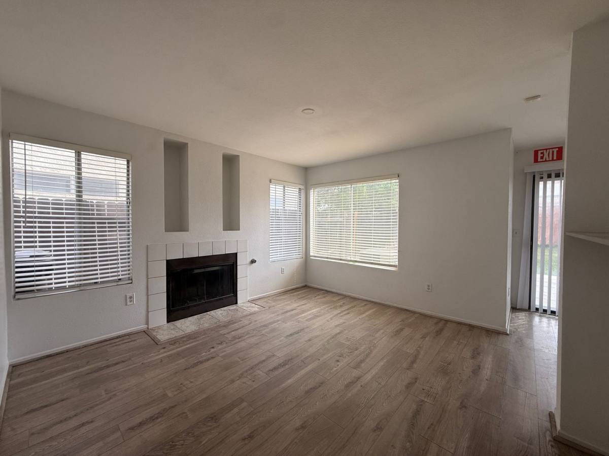 House for rent at 2624 Via Verona, Lancaster, CA 93535